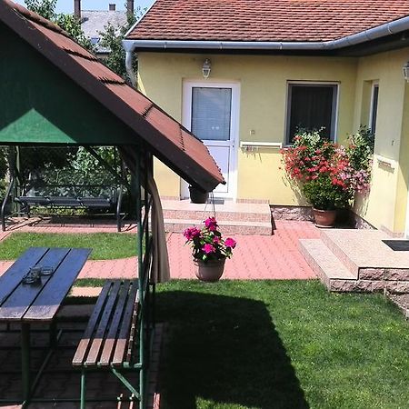 Apartman Kaszas Garden Mosonmagyarovar Luaran gambar