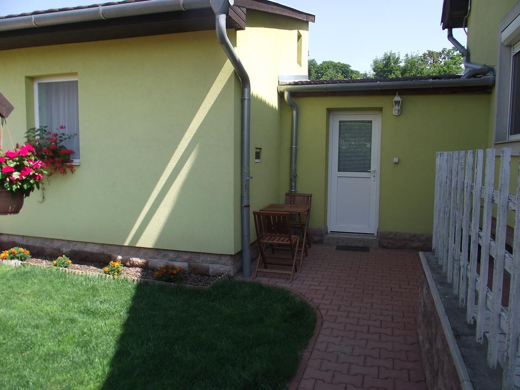 Apartman Kaszas Garden Mosonmagyarovar Luaran gambar