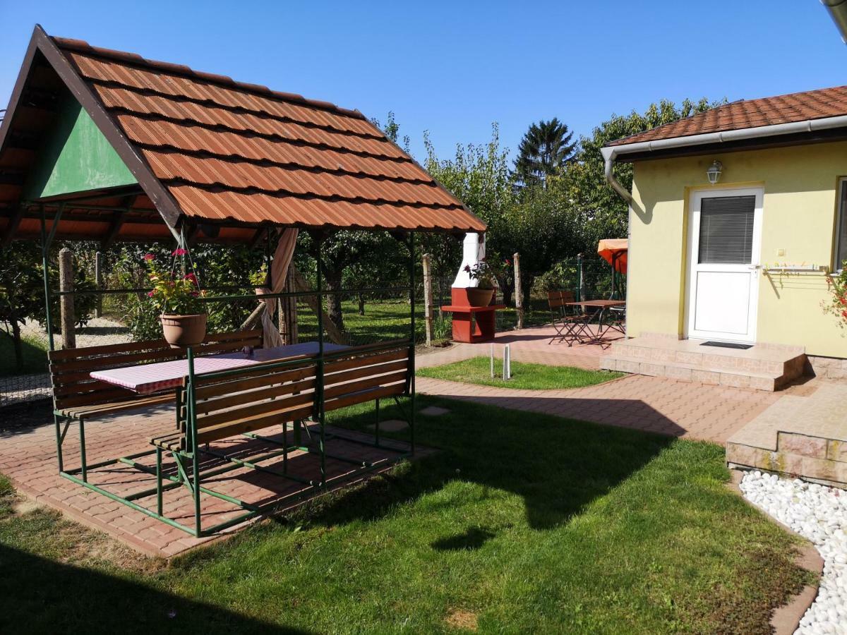 Apartman Kaszas Garden Mosonmagyarovar Luaran gambar