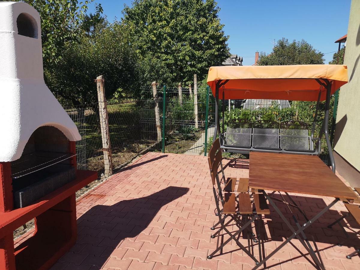 Apartman Kaszas Garden Mosonmagyarovar Luaran gambar